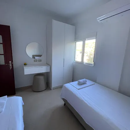 Er Deti Aparthotel 3*