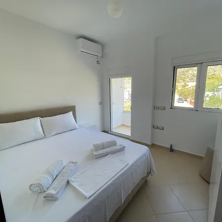 Er Deti 3* Sarandë