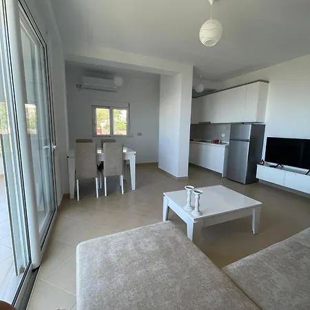 Er Deti アパートホテル