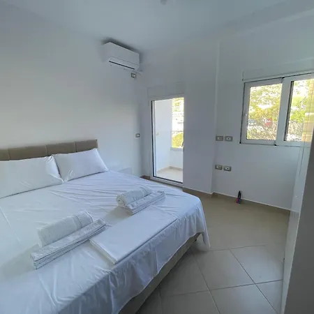 Er Deti アパートホテル Sarandë