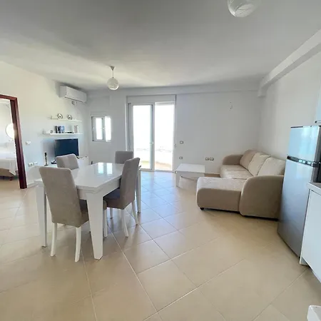 Er Deti アパートホテル 3*